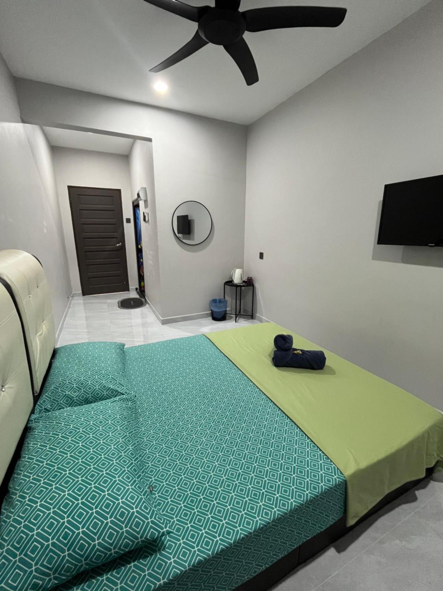 Razak Guest House Setiu Buitenkant foto